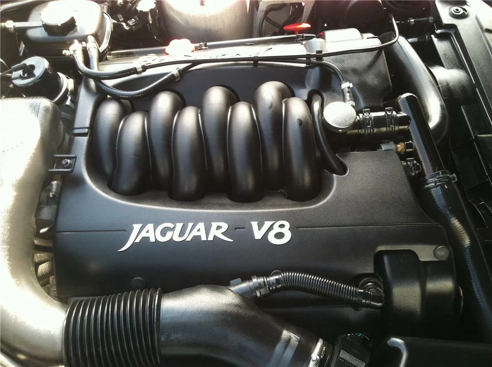 1997 Jaguar X100 XK8 - Image 3 of 3