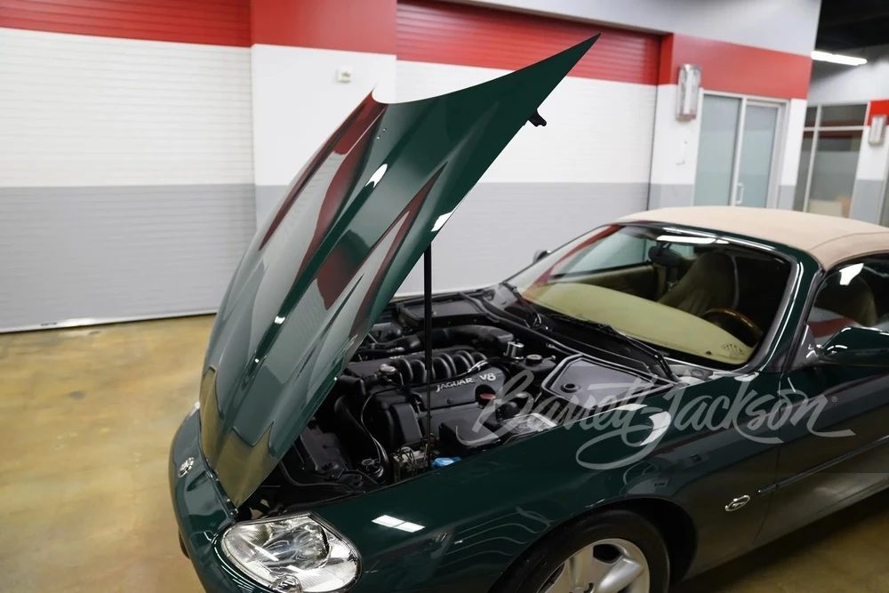 1997 Jaguar X100 XK8 - Image 2 of 16
