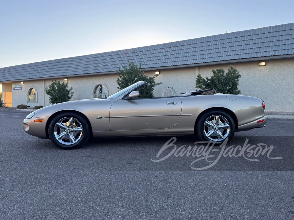1997 Jaguar X100 XK8 - Image 13 of 14