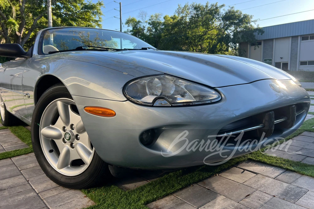 1997 Jaguar X100 XK8 - Image 19 of 23