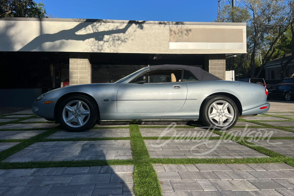 1997 Jaguar X100 XK8 - Image 16 of 23