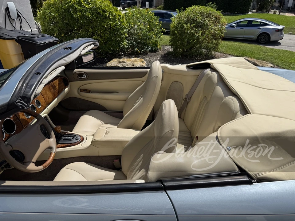 1997 Jaguar X100 XK8 - Image 5 of 8