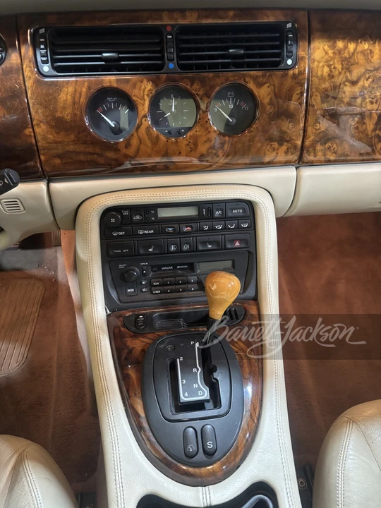 1997 Jaguar X100 XK8 - Image 8 of 9