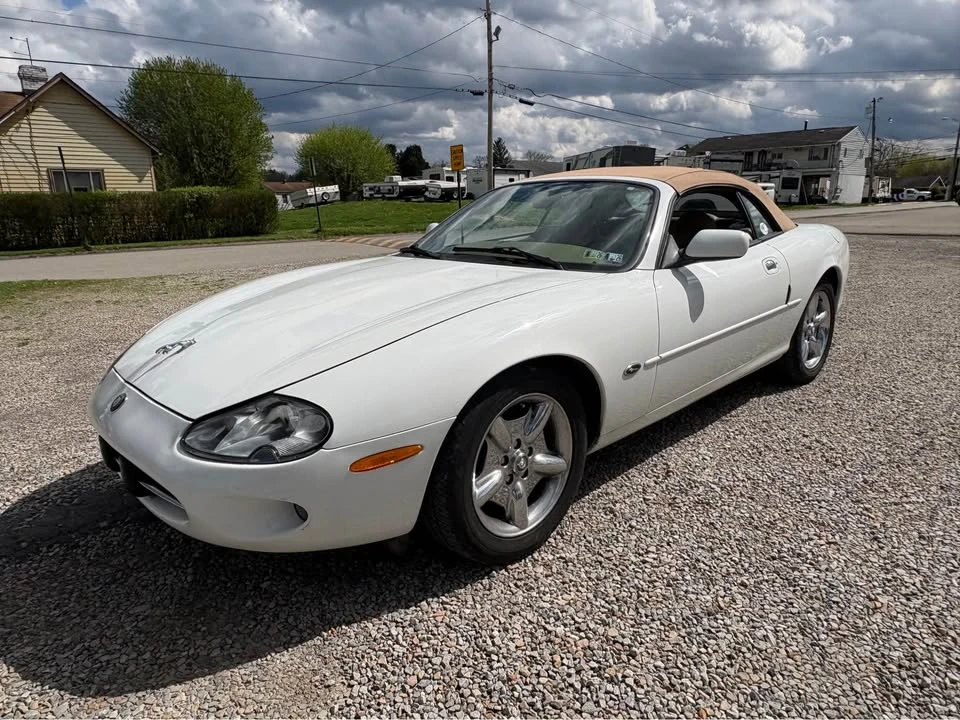 1997 Jaguar X100 XK8 - Image 8 of 13