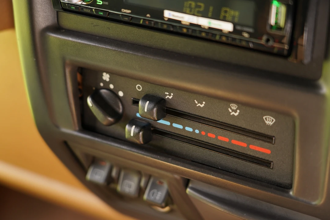 1997 Jeep TJ Wrangler - Image 18 of 31