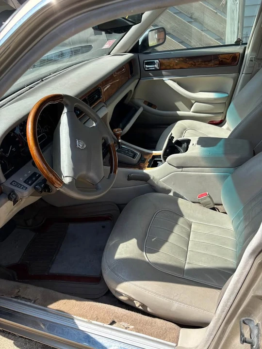 1997 Jaguar X300 XJ - Image 9 of 10
