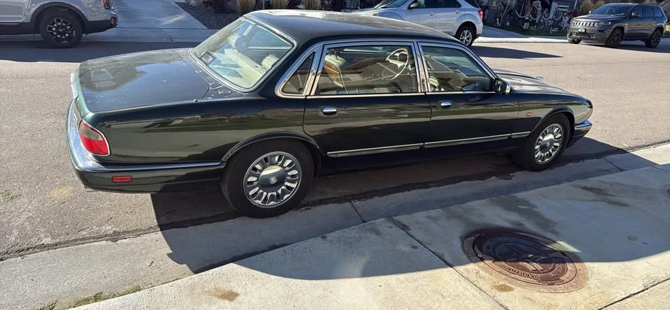 1997 Jaguar XJ - Image 4 of 5