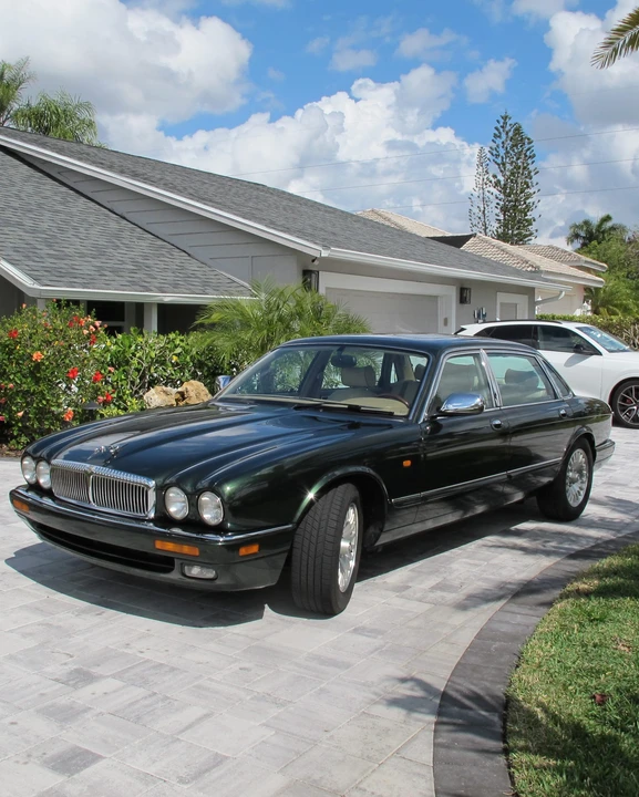 1997 Jaguar X300 XJ - Image 3 of 31