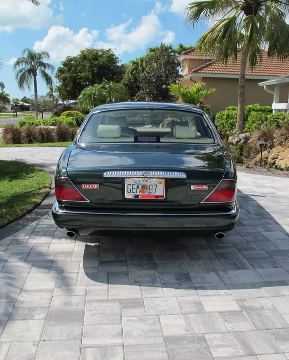 1997 Jaguar X300 XJ - Image 8 of 31