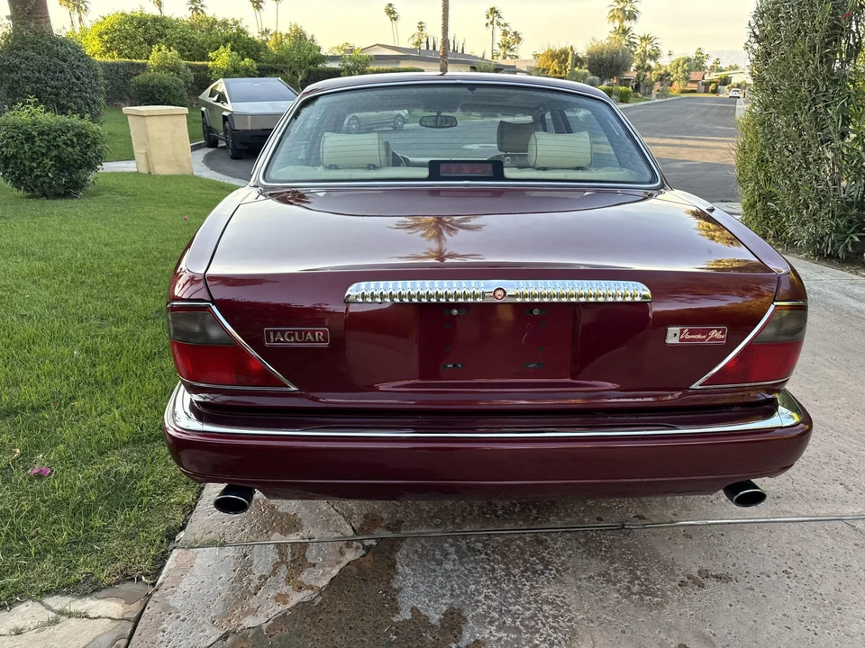 1997 Jaguar X300 XJ - Image 15 of 31