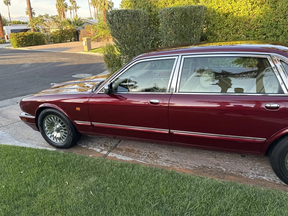 1997 Jaguar X300 XJ - Image 30 of 31