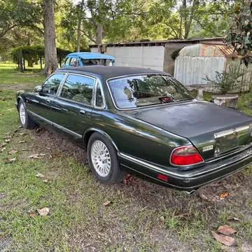 1997 Jaguar Vanden Plas