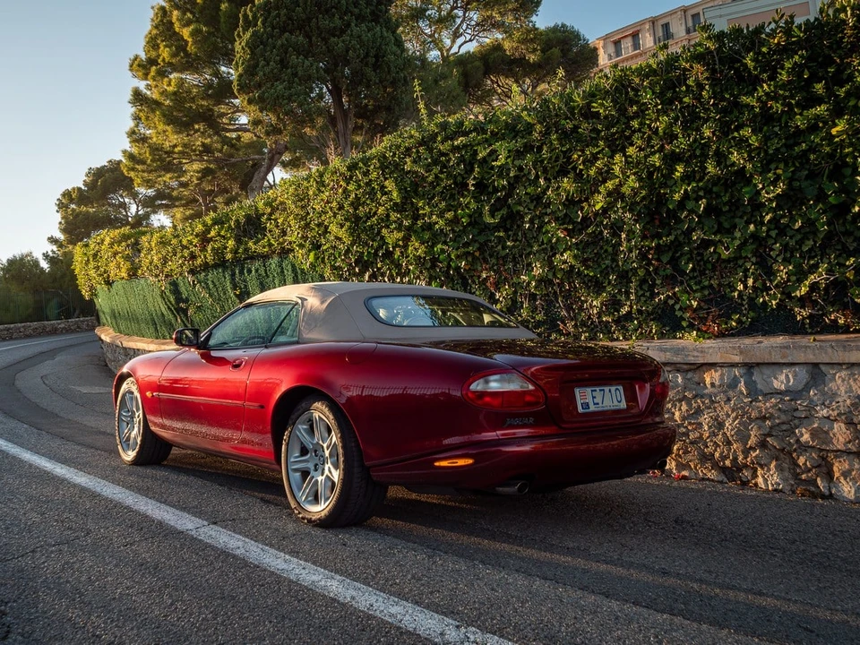 1997 Jaguar X100 XK8 - Image 15 of 30