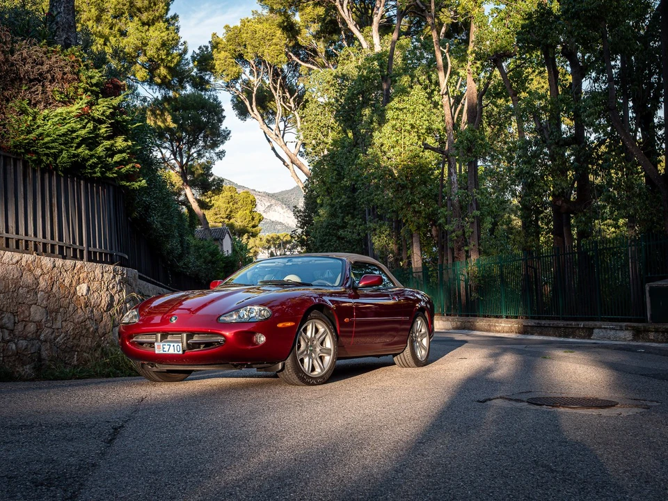 1997 Jaguar X100 XK8 - Image 21 of 30