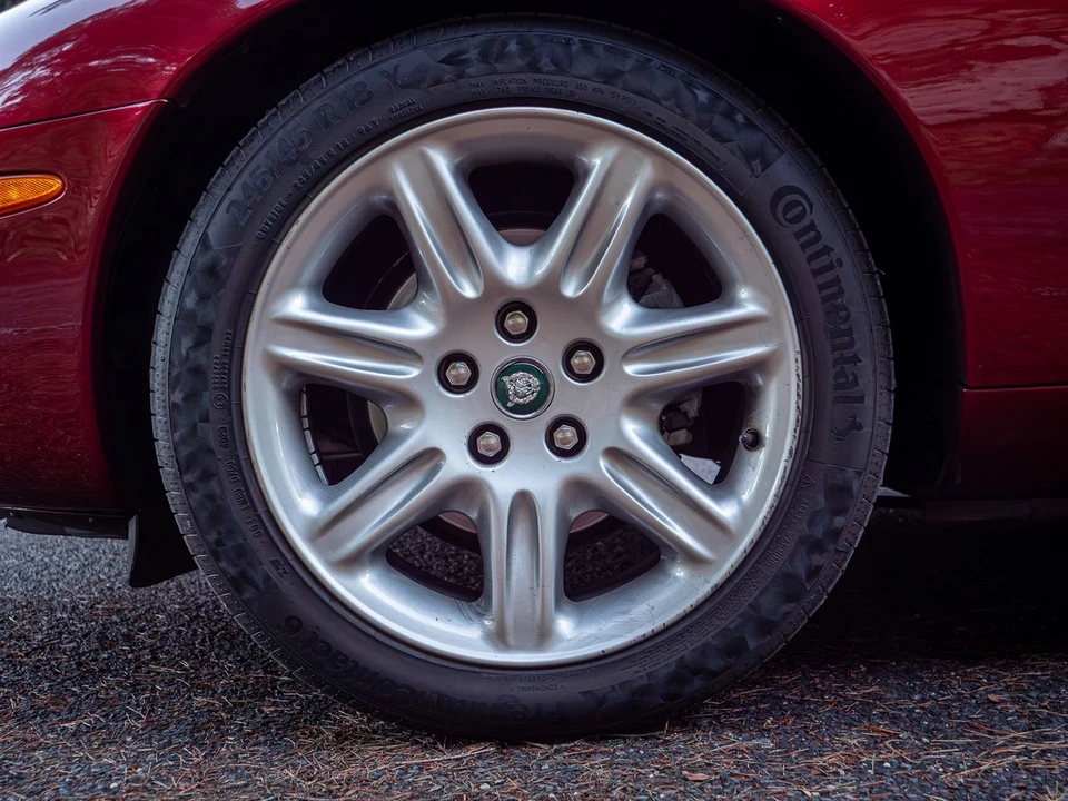 1997 Jaguar X100 XK8 - Image 24 of 30