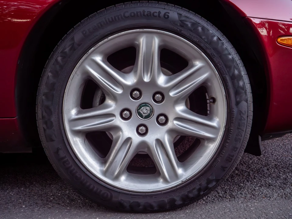 1997 Jaguar X100 XK8 - Image 23 of 30
