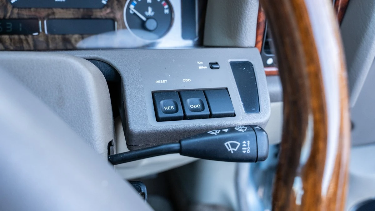 1997 Jaguar X300 XJ - Image 28 of 30