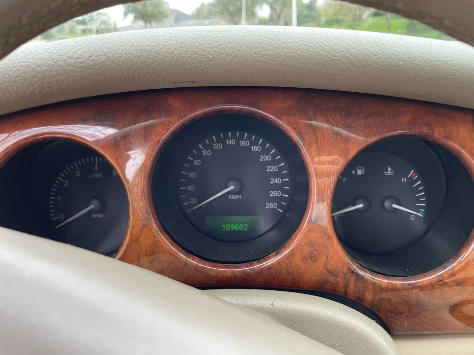 1997 Jaguar X300 XJ - Image 19 of 30