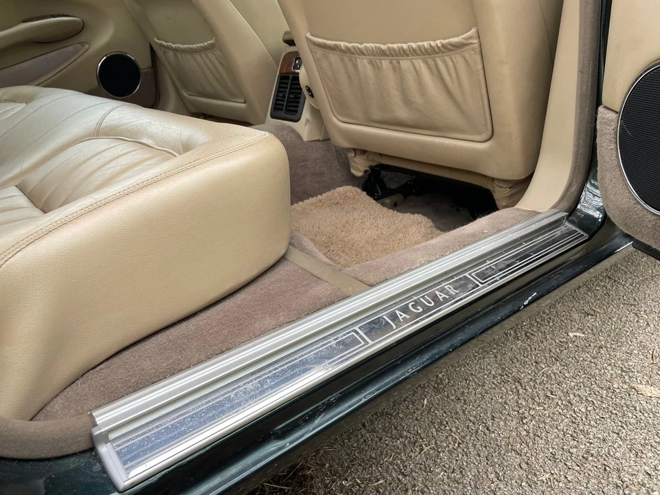 1997 Jaguar X300 XJ - Image 28 of 30
