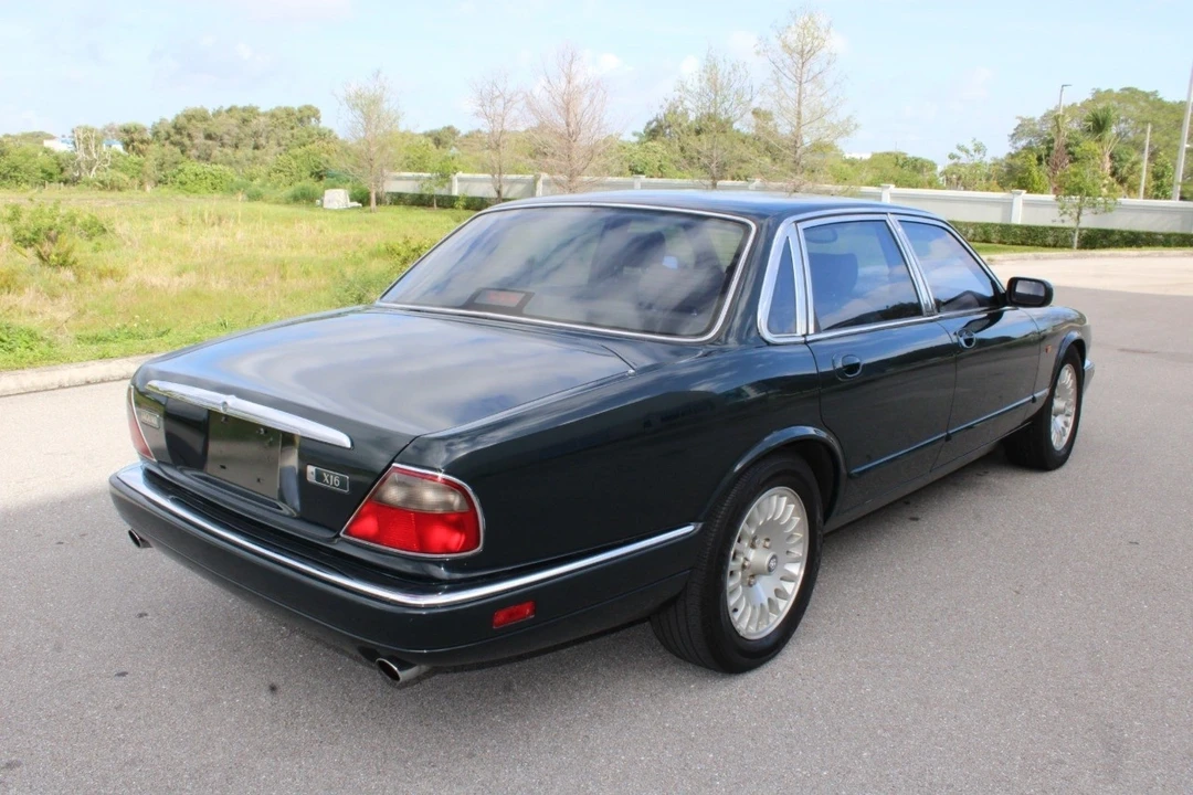 1997 Jaguar X308 XJ - Image 9 of 21