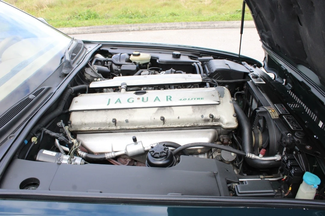 1997 Jaguar X308 XJ - Image 16 of 21