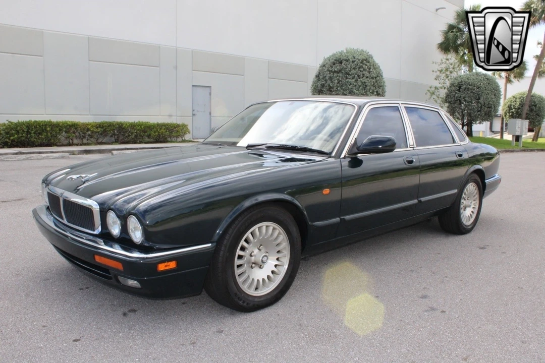 1997 Jaguar X308 XJ - Image 4 of 21