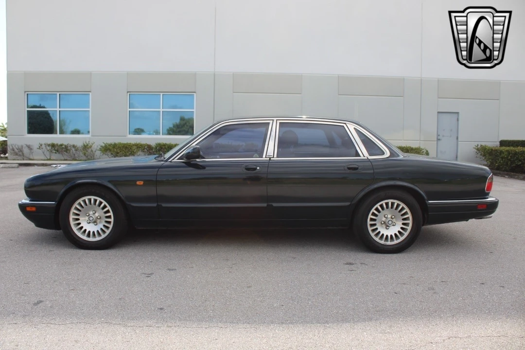 1997 Jaguar X308 XJ - Image 5 of 21