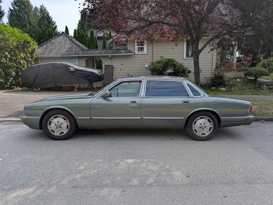 1997 Jaguar X300 XJ - Image 4 of 9