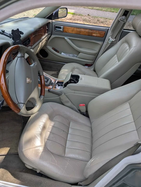 1997 Jaguar X300 XJ - Image 6 of 9
