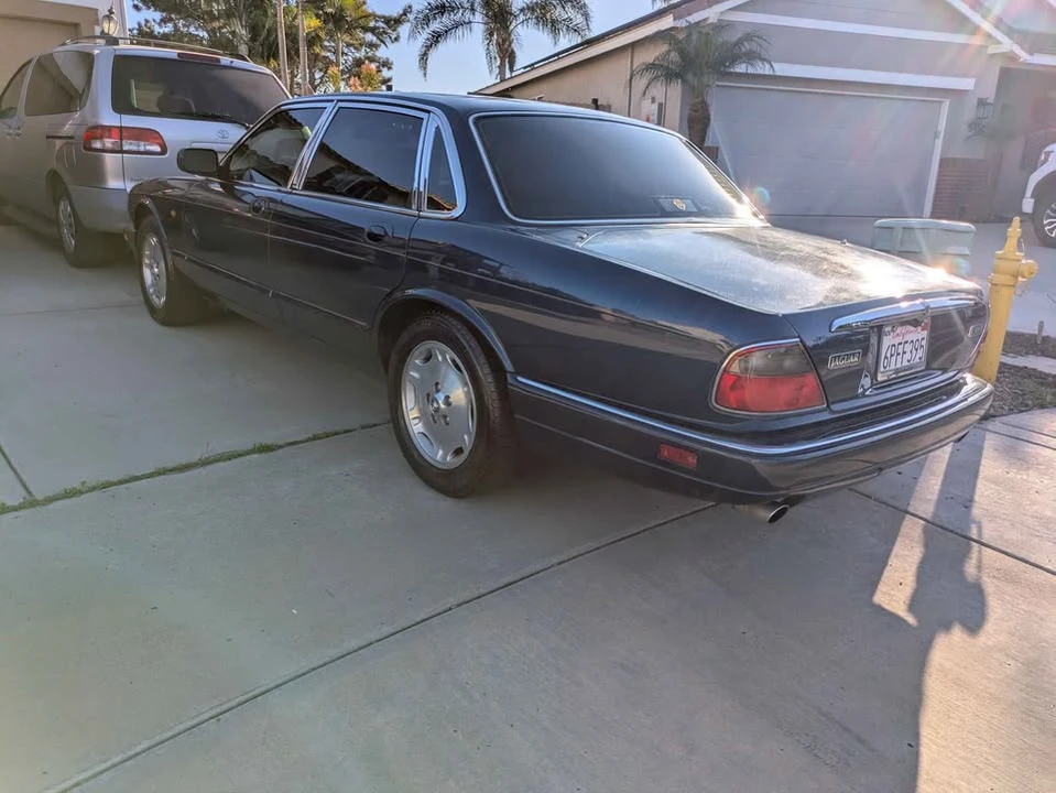 1997 Jaguar X300 XJ - Image 2 of 6