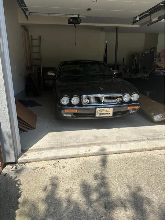 1997 Jaguar X300 XJ - Image 5 of 11