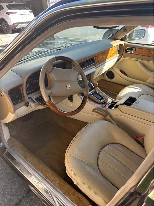 1997 Jaguar X300 XJ - Image 10 of 11