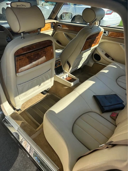 1997 Jaguar X300 XJ - Image 9 of 11