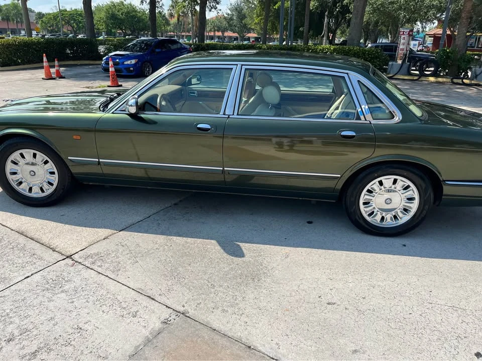 1997 Jaguar X300 XJ - Image 3 of 6