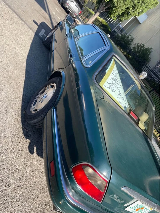 1997 Jaguar X300 XJ - Image 7 of 12