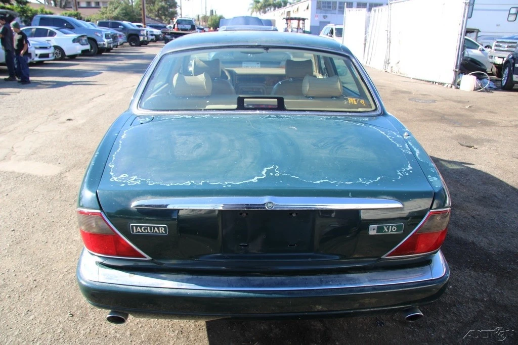 1997 Jaguar X300 XJ - Image 5 of 21