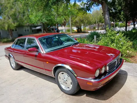 1997 Jaguar XJ XJ6 Sovereign Sedan 4D