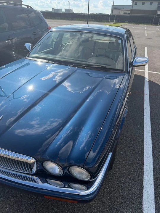 1997 Jaguar X300 XJ - Image 2 of 20