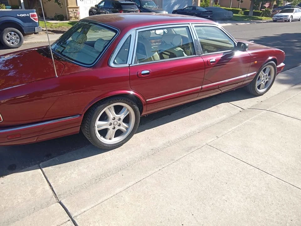 1997 Jaguar X300 XJ - Image 3 of 9