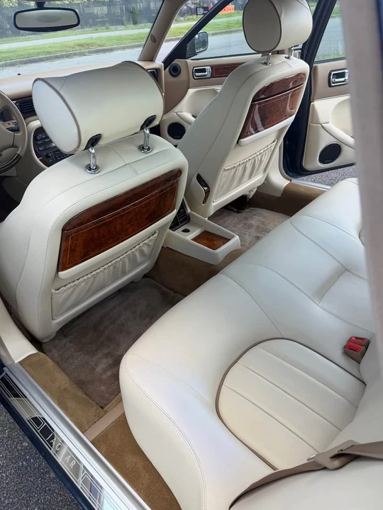 1997 Jaguar X300 XJ - Image 15 of 20
