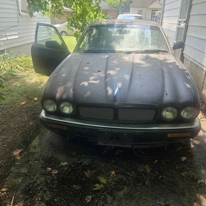 1997 Jaguar X300 XJ - Image 2 of 7