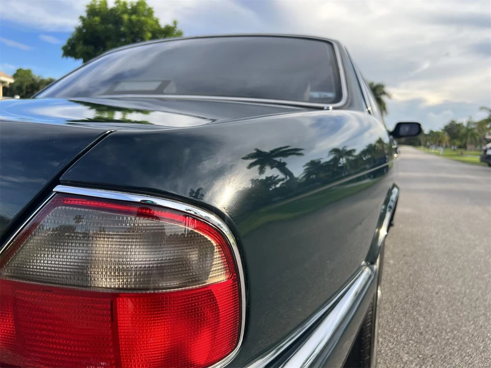 1997 Jaguar X300 XJ - Image 3 of 28
