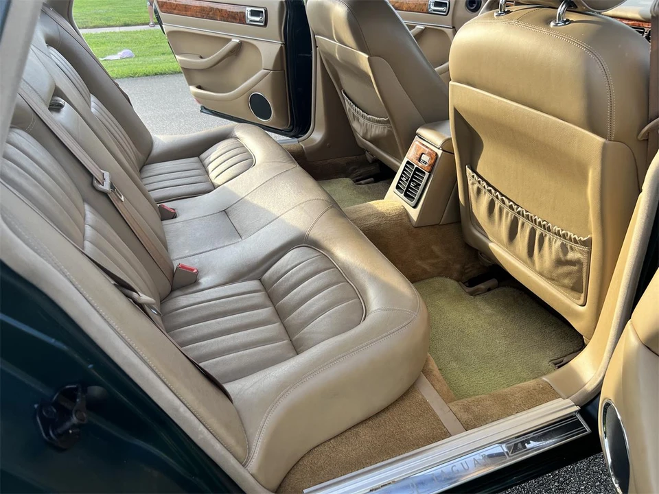 1997 Jaguar X300 XJ - Image 15 of 28