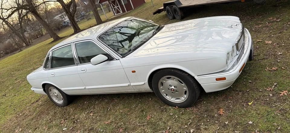 1997 Jaguar X300 XJ - Image 4 of 4