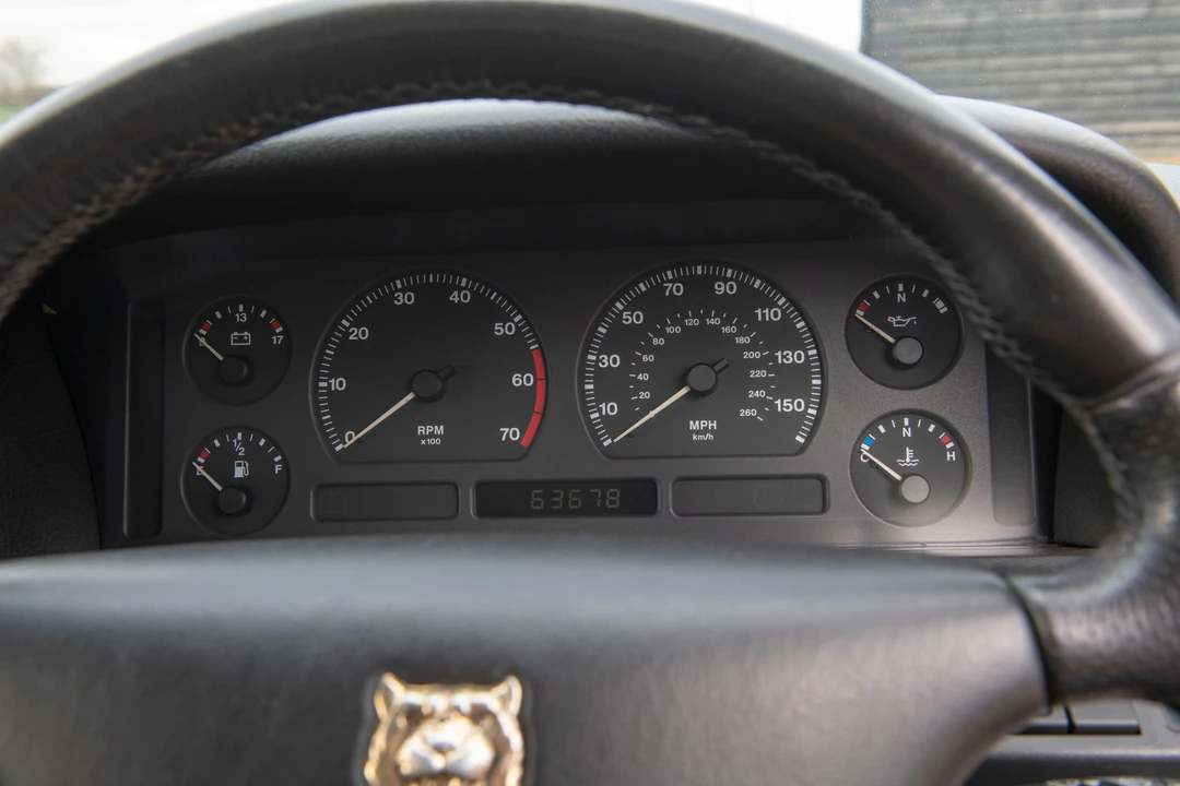 1997 Jaguar X300 XJ - Image 6 of 18