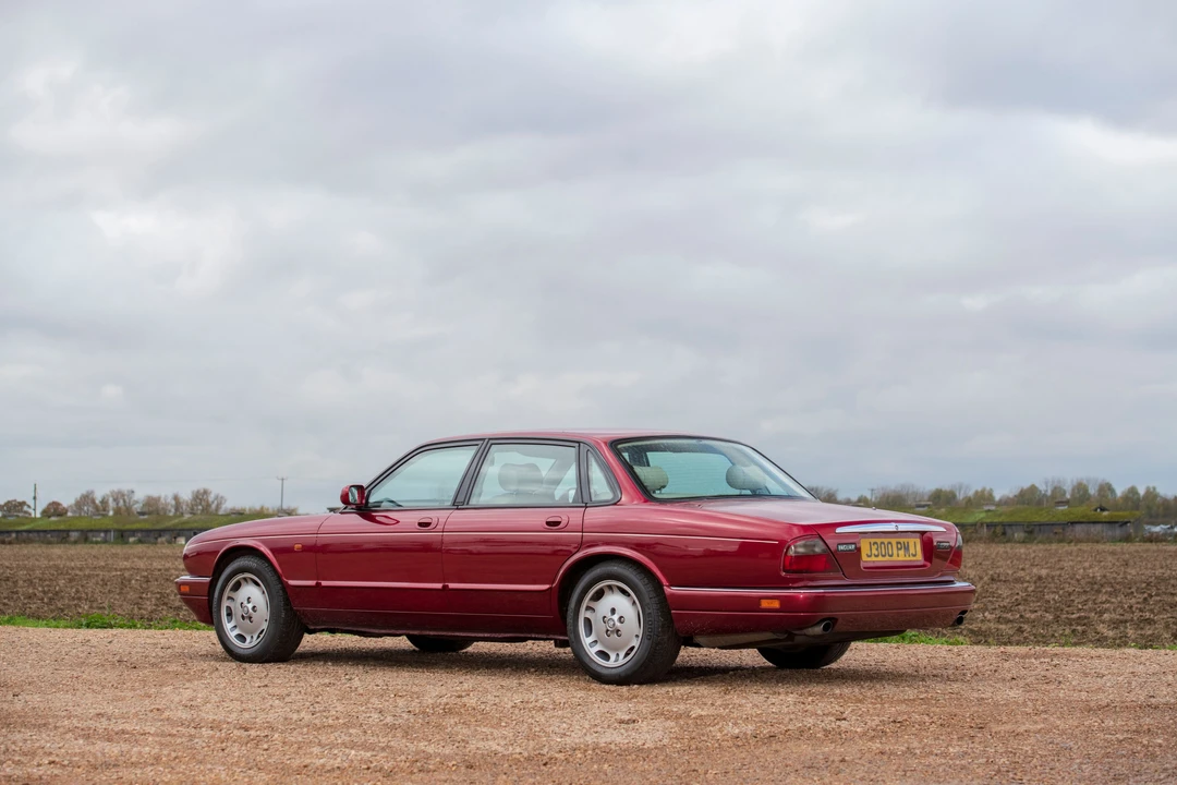 1997 Jaguar X300 XJ - Image 18 of 18