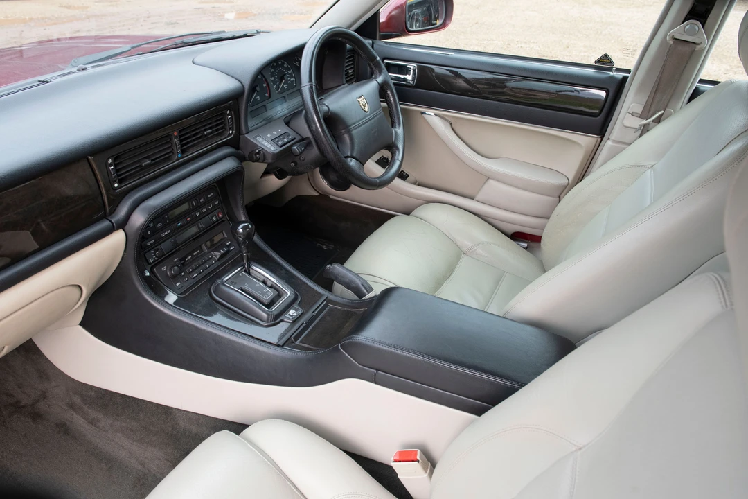 1997 Jaguar X300 XJ - Image 3 of 18
