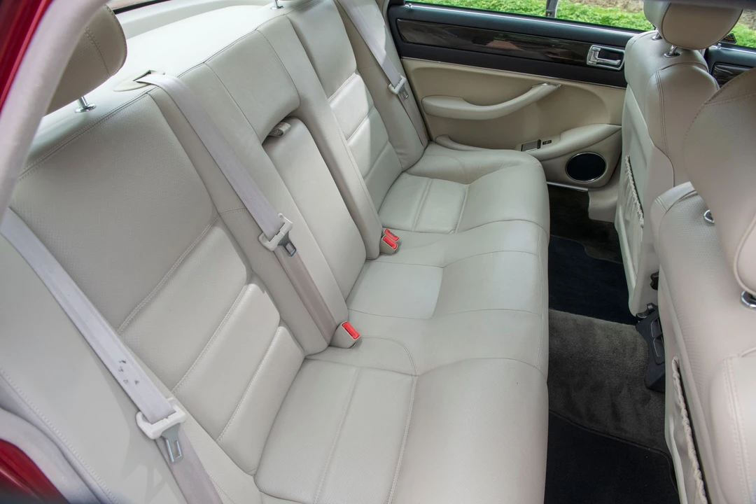1997 Jaguar X300 XJ - Image 7 of 18