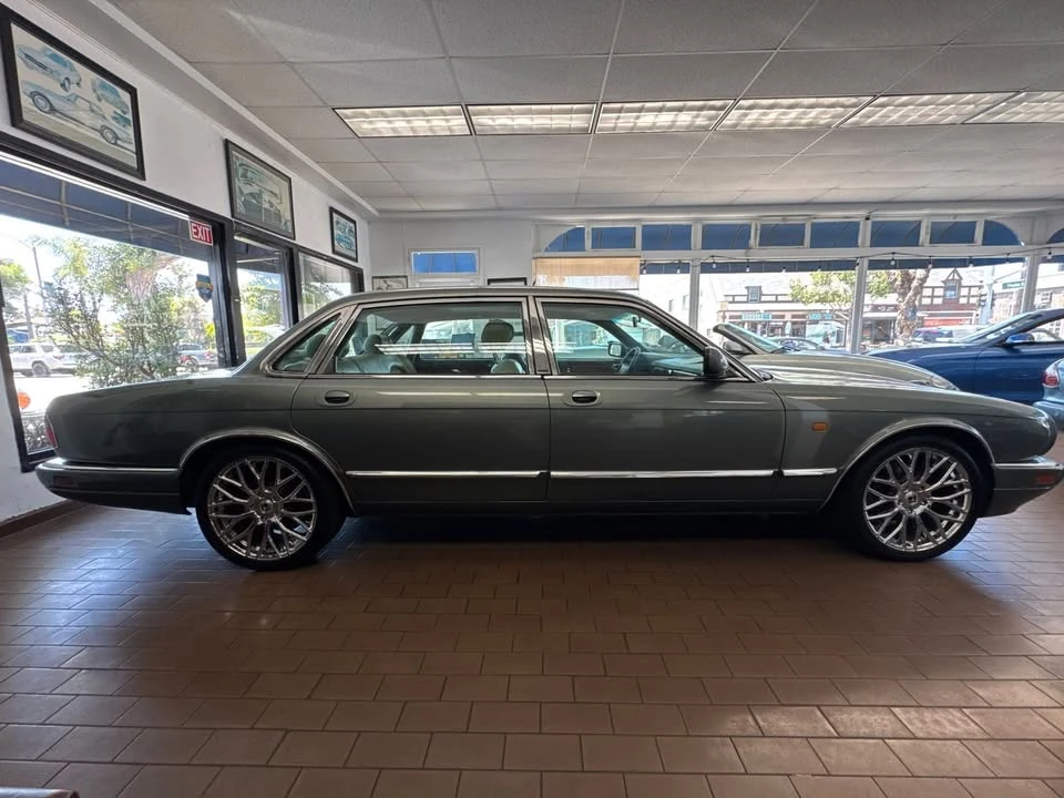 1997 Jaguar X300 XJ - Image 6 of 20
