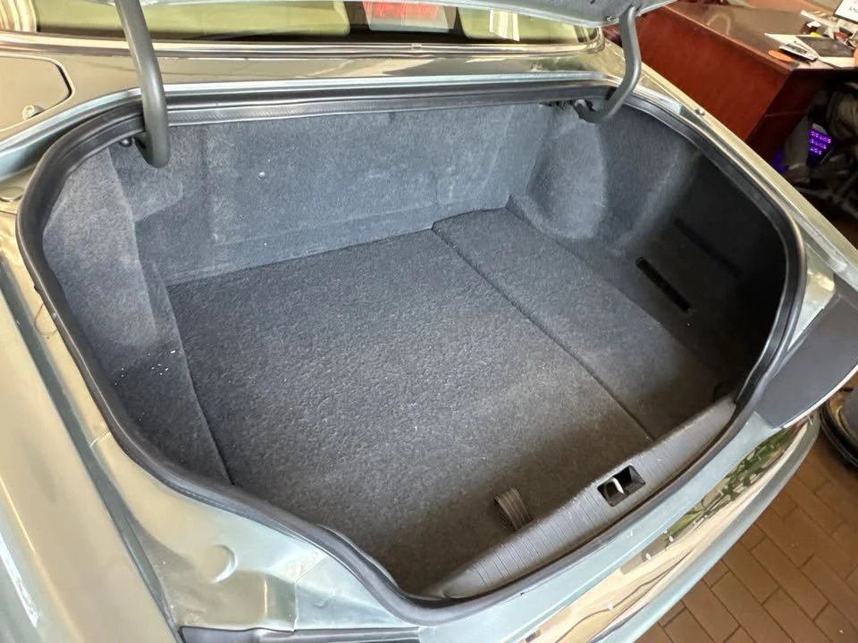 1997 Jaguar X300 XJ - Image 9 of 20